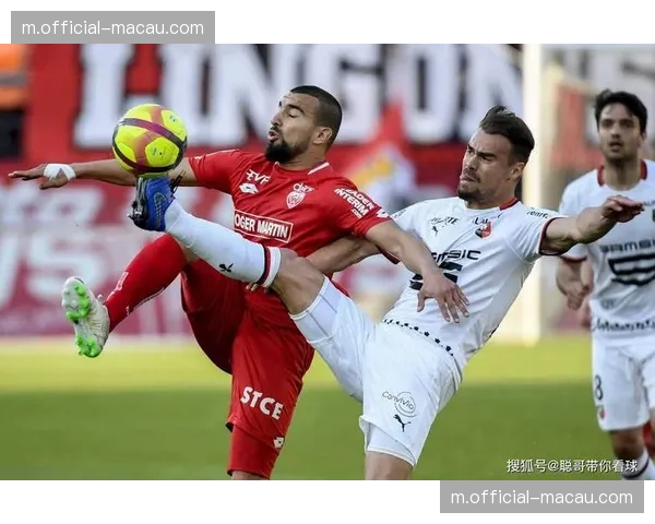 摩纳哥首回合领先后未能守住优势 防线在压力下容易崩溃 摩纳哥首回合领先后未能守住优势 防线在压力下容易崩溃