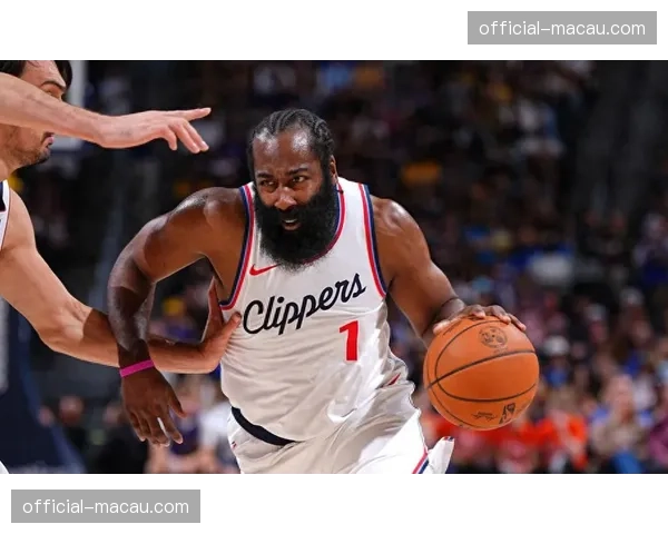 雷霆奇才冲突裁判报告 联盟将评估涉事球员处罚力度